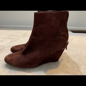 Ash brown suede wedge boots - size 41
